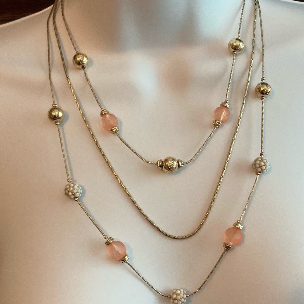 NY & CO 3 STRAND NECKLACE